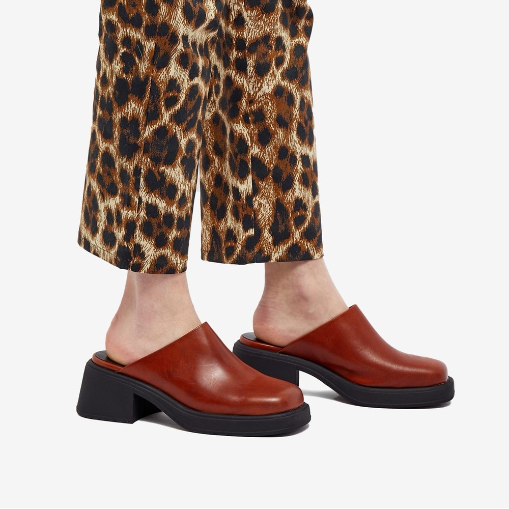 Vagabond Dorah Women's Brown Leather Mules